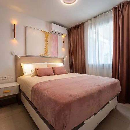 Deluxe Atico Apartmán Puerto de la Cruz (Tenerife)